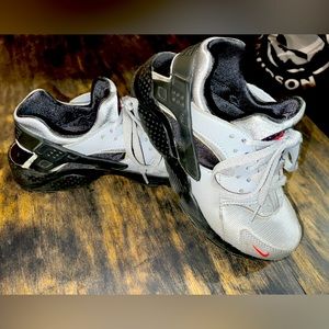 Big Kids' Nike Huarache Run SE Casual Shoes